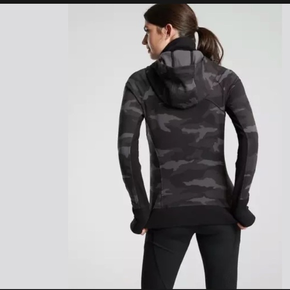 ATHLETA Triumph Printed Hoodie Jacket NWT - Picture 2 of 3